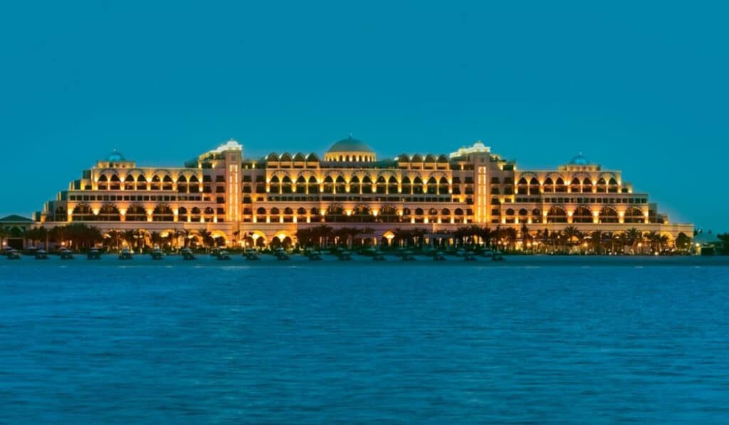 zabeel saray - yacht rental in dubai